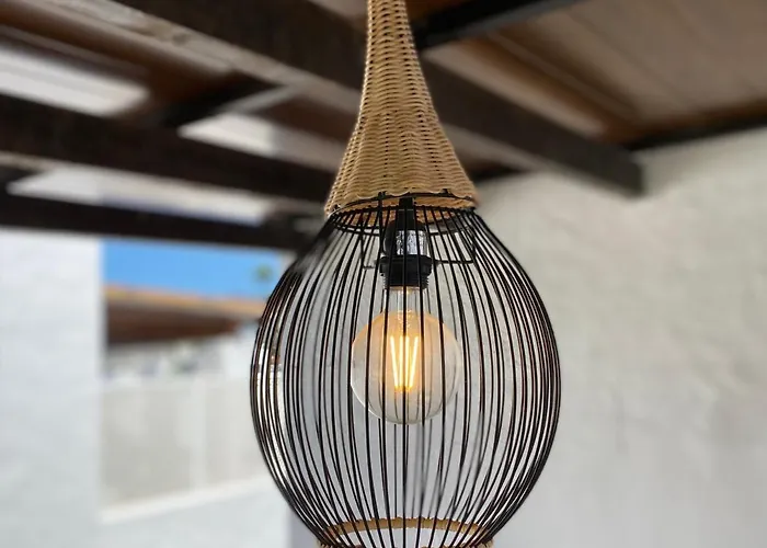 Tatil Evi Escape To Serenity - 3 Bedroom Townhouse By The Sea! *