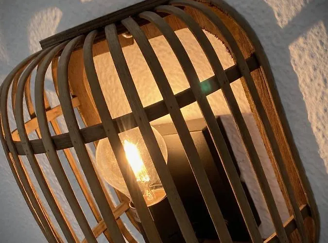 Escape To Serenity - 3 Bedroom Townhouse By The Sea! *